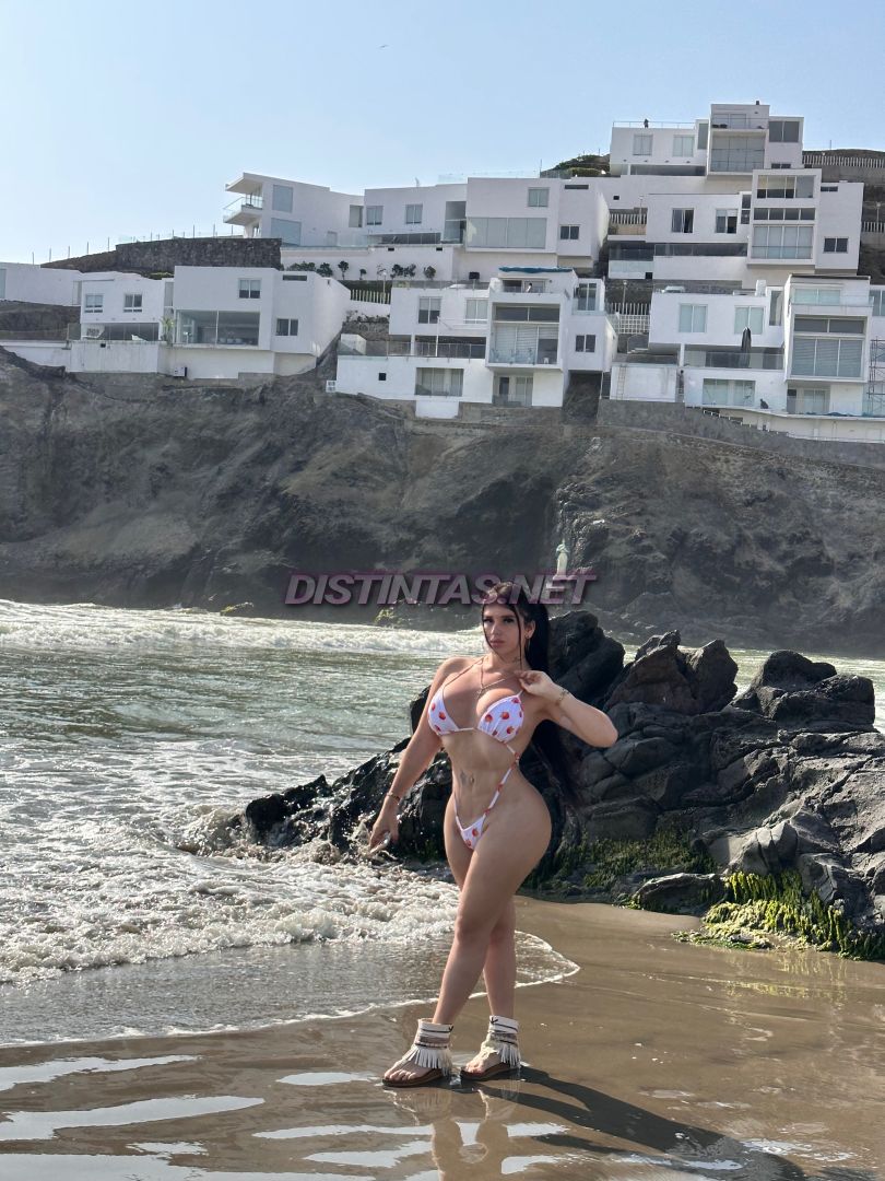 Emily Muñeton