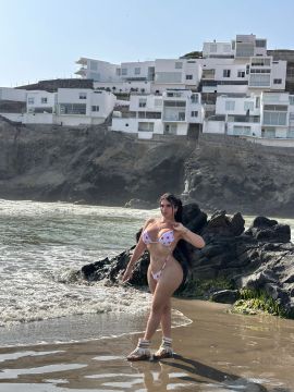 Emily Muñeton