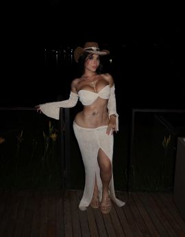 Emily Muñeton