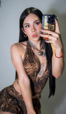 Naomi Latin