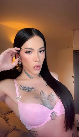 Naomi Latin