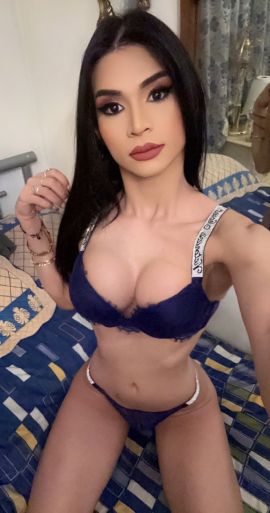Kiri Fox
