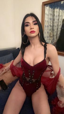 Kiri Fox