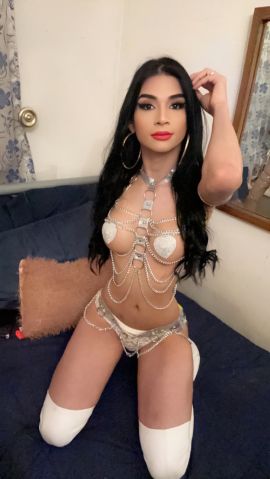 Kiri Fox