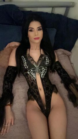 Kiri Fox