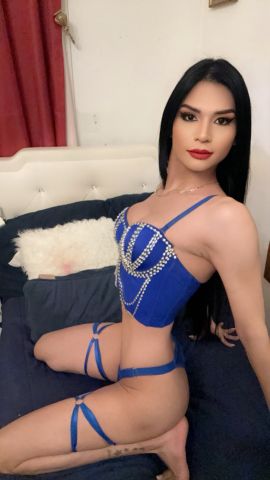 Kiri Fox