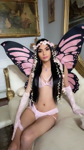 Kiri Fox