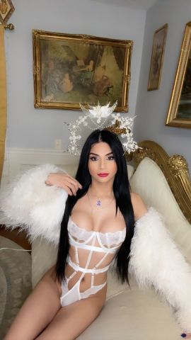 Kiri Fox