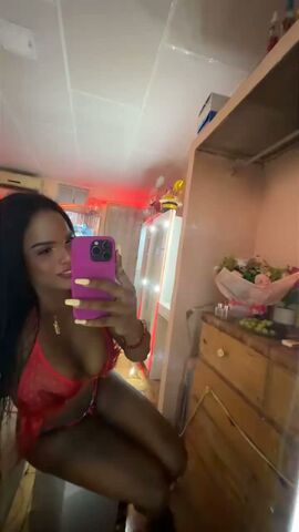 Thais Caicedo 