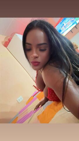 Thais Caicedo 