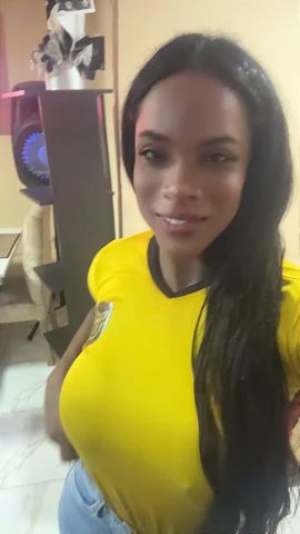 Thais Caicedo 