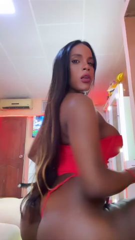 Thais Caicedo 