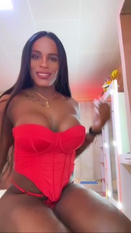 Thais Caicedo 