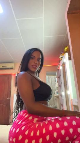 Thais Caicedo 