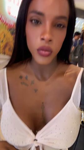 Thais Caicedo 