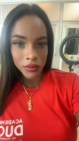 Thais Caicedo 