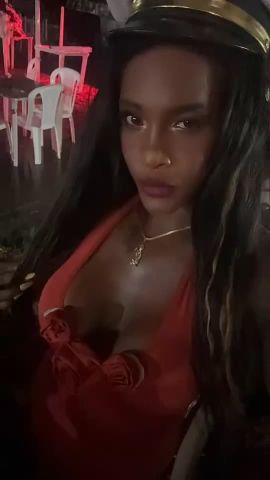 Thais Caicedo 