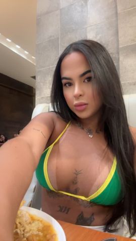 Nic Vinhedos
