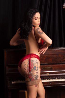 Raphaella Brazilian Tgirl