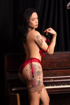 Raphaella Brazilian Tgirl