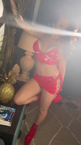 Raphaella Brazilian Tgirl
