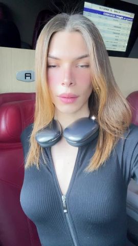 Model Marina
