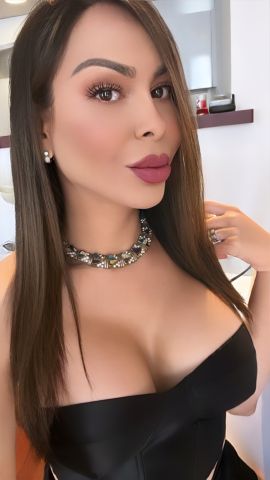 Monica Deluxe