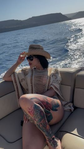 Shanell Xl