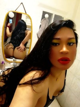 TS Melissa xxxl sexy