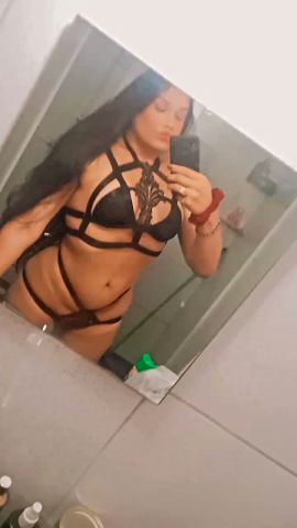 TS Melissa xxxl sexy