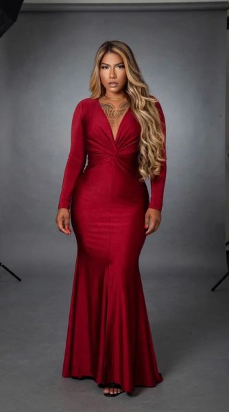 Olá, bem-vindo ao meu anúncio! 💋✨
Kayla Maitte – 22cm de puro prazer!
LEIA COM ATENÇÃO

Oi, meu nome é Kayla Maitte , sou uma transexual brasileira de 21anos – uma linda morena de cabelos longos e Morena Iluminada 1,70m de altura, 80kg, Corpo depilado com higiene  Impecável . Discreta e respeitosa, estou aqui para proporcionar a melhor experiência.

🔥 Sou ativa, com um pau duro de 22cm e muito leite, sem problemas de ereção.
💋 Também sou passiva para homens que gostam de uma mulher safada e submissa – e tenho uma bunda linda!

👠 Te recebo sempre super sexy, com lingeries deslumbrantes, e salto 

📸 Minhas fotos são 100% reais e recentes, sem surpresas!

🏡 Recebo em um apartamento de alto padrão, bonito, limpo, discreto e em uma zona tranquila com fácil estacionamento. O ambiente é confortável,  pronto para te receber.

🚿 Ofereço toalhas de banho e sabonete!


🔥 EXPERIÊNCIA E PREFERÊNCIAS 🔥

🕒 Atendo 24h todos os dias – entre em contato com 20 minutos de antecedência para agendamento.
💋 Tenho paciência e experiência com iniciantes.
❤️ Adoro casais e sou ativa com mulheres!

💦 MINHAS PRÁTICAS 💦

🔥 Ativa (pau sempre duro, sem problemas de ereção)
💋 Passiva (como preferir)
🔄 69
👅 Boquete 
💦 Realizo Ejaculação (rosto, boca e corpo)
💄 Feminização (tenho peruca, roupas e maquiagem)
🚿 Chuva dourada e marrom
💃 Striptease
👅 Chupar e lamber as bolas
💆‍♀️ Massagem relaxante com óleo
🔥 Massagem erótica
👣 Fetiche por pés
💌 Calcinha pra você
💏 Beijos de língua
🎭 Realizo fetiches

Vejo você em breve! 😘