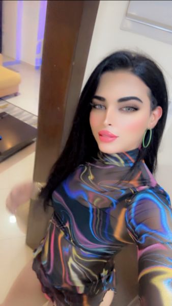 WELCOME TO My Profile 
 Im from Jordan Amman 🇯🇴
Connect with me in whatsapp number 📞
(both  botoom top ) 
Thank you all💯