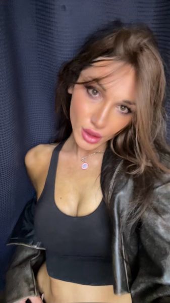 Hello 👋🤭 My name is Nikoli, and I’m from Georgia. I work by outcall only,( I only can come to your address) .
I also offer virtual sessions via video call. I’m also selling my nude videos.

Telegram: @nicole_gal7
