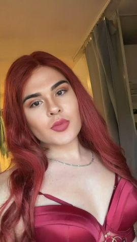 MIKAELLA VINOT 
