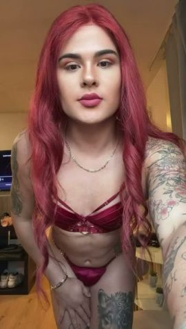 MIKAELLA VINOT 