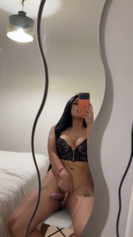 Thayra Vasquez