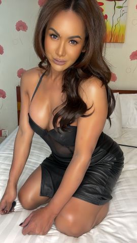 Finest Shemale Ella