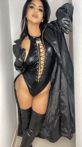 Finest Shemale Ella