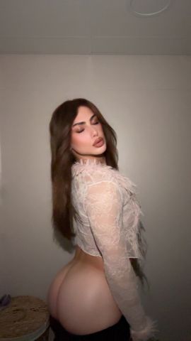 Sasha Bom