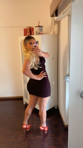  Iza Venturini