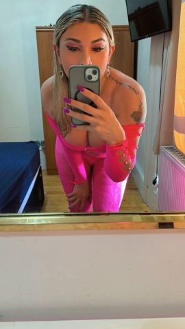  Iza Venturini