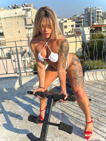 Hola, me llamo LUANA, y soy una chica muy extrovertida y locuaz. 

Me muestro como una mujer súper divertida además de risueña y también me define una personalidad aventurera que me lleva a vivir a tope todas las experiencias.

Una de mis aficiones es conocer gente nueva y que descubran la sorprendente mujer que soy. 

Me gusta conocer nuevos lugares, ya que siempre me llevo agradables sorpresas, como los restaurantes de todo tipo de comidas y las discotecas de las que no paras bailar hasta el amanecer.

Estoy deseando conocer a gente interesante para compartir alguna de estas actividades.

¿Te animarías?

Espero poder experimentar momentos únicos.

https://twitter.com/Luanapacheco69