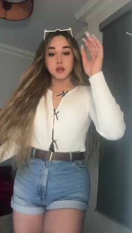 Emilith Valeria