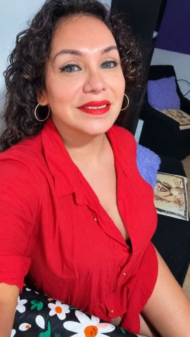 Gabriela Santos