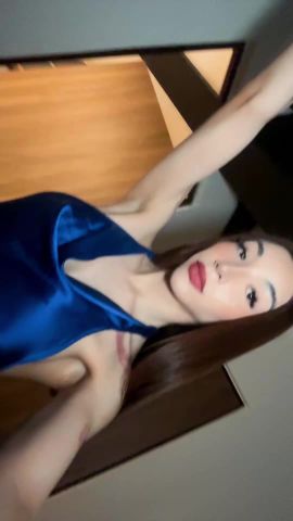 Chloe A