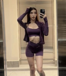 Chloe A