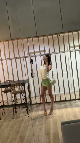 Chloe A