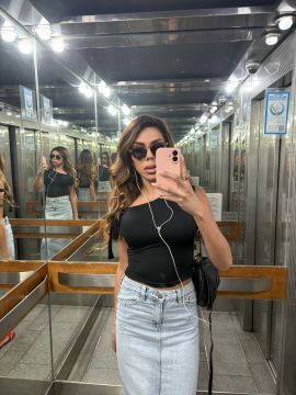 Adriana C