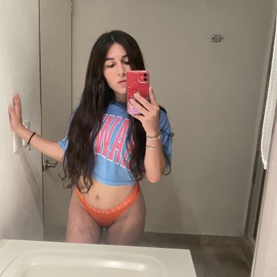Alina Garza