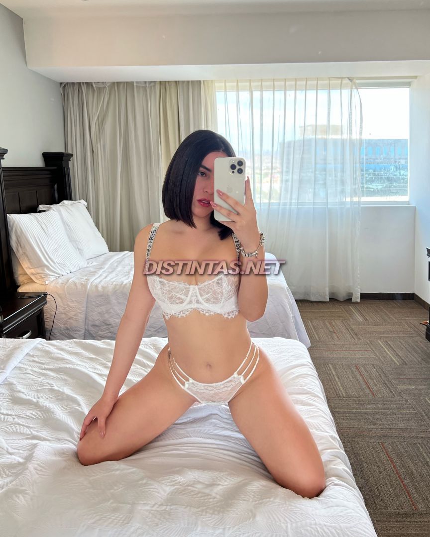Alina Garza